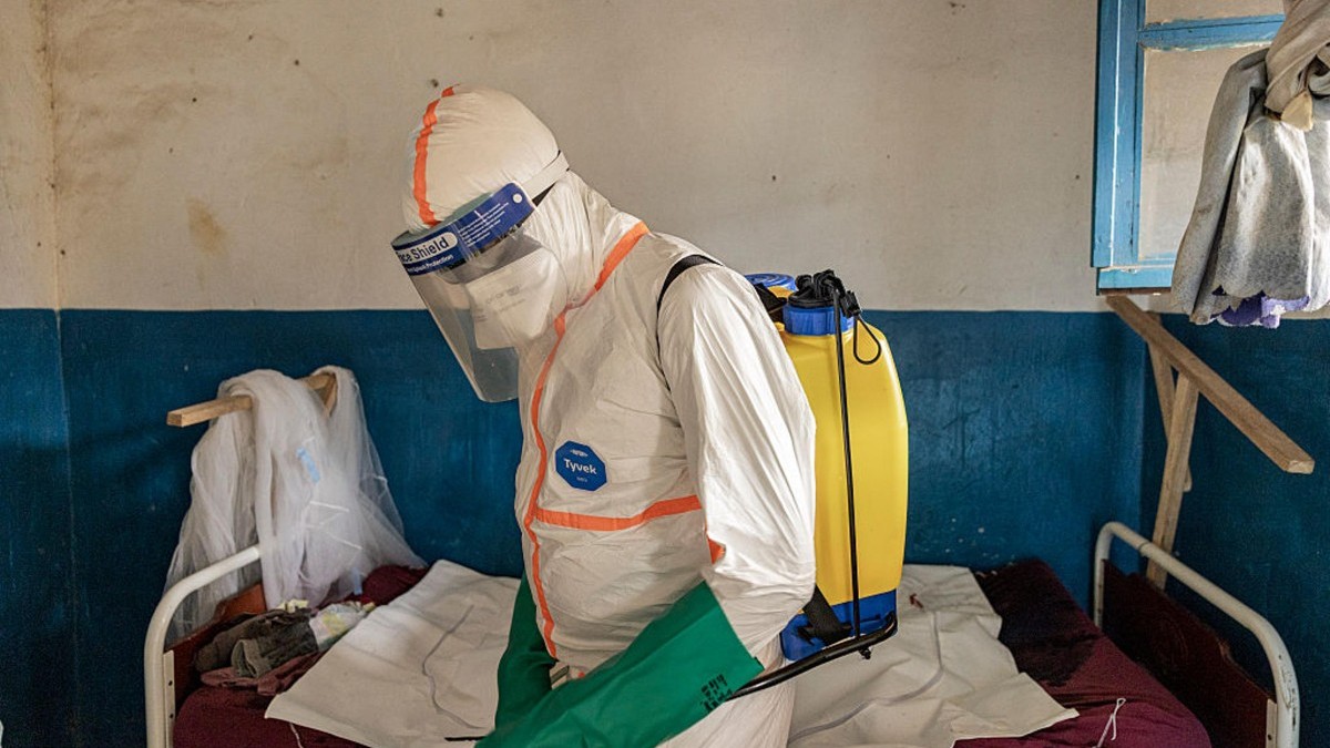 Konqoda “Ebola” tüğyan edir