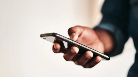“Azərpoçt”un adından dələduzluq: saxta SMS-lər göndərilir