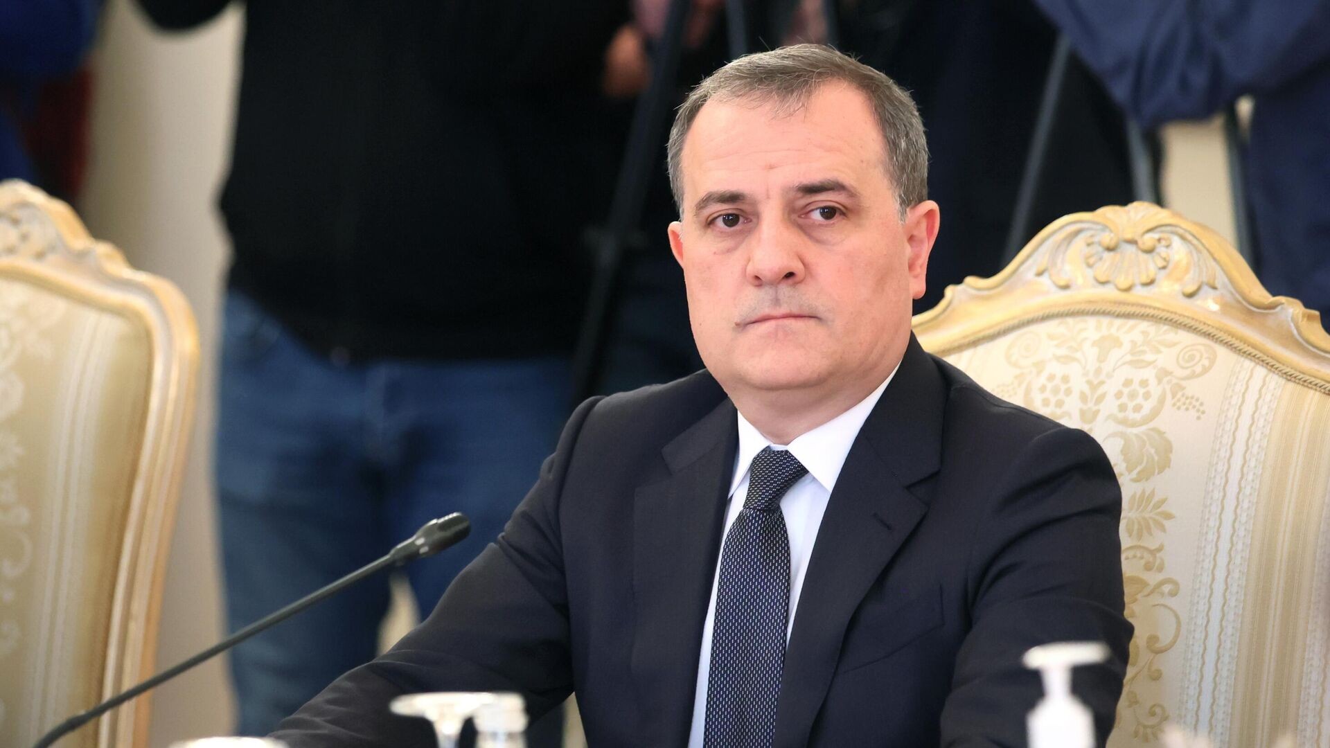Ceyhun Bayramov İstanbula getdi