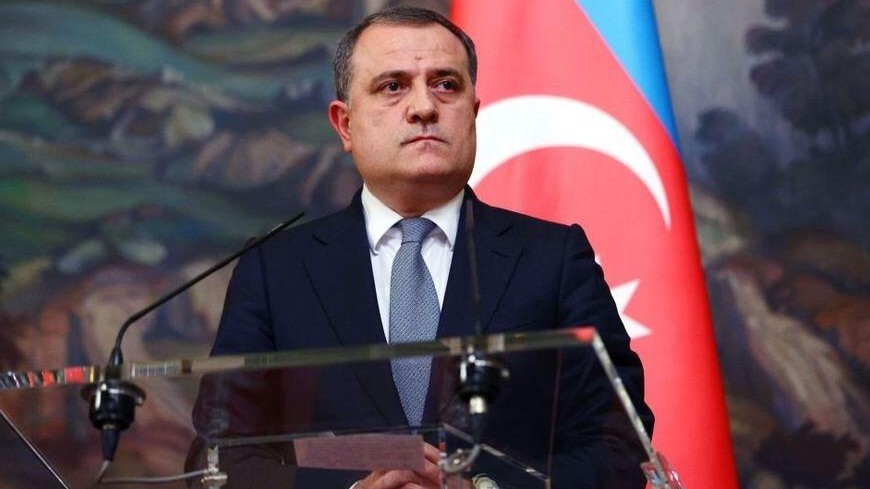 Ceyhun Bayramov Yaponiyaya getdi