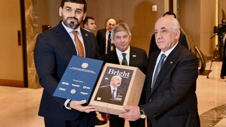 Əli Əsədova “Bright Uzbekistan” layihəsi təqdim olundu