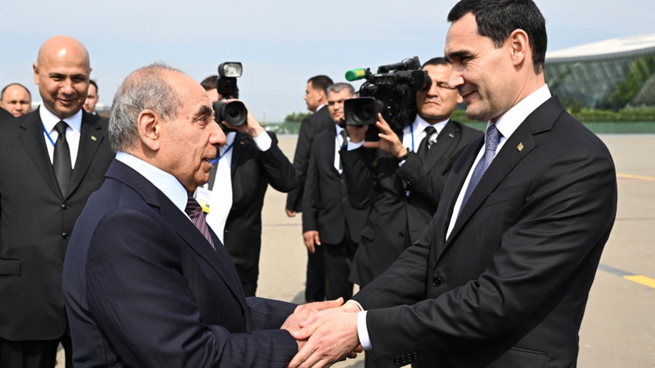 Türkmənistan Prezidenti Azərbaycana gəldi - FOTOLAR