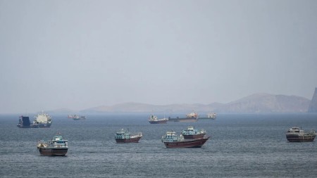 İran Hörmüz boğazı üzərindən xüsusi rabitə xətti çəkəcək