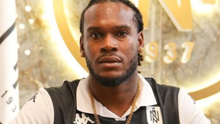 “Neftçi” müdafiəçi transfer etdi