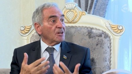 "Boşanandan 4 ay sonra özümdən 37 yaş kiçik xanımla evləndim" - Tariyel Qasımov