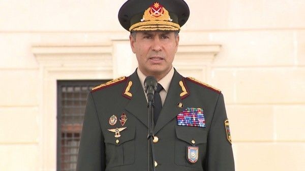 Vilayət Eyvazov daxili işlər orqanlarının şəxsi heyətini təbrik etdi