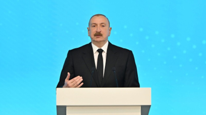 "Bağlantılar məsələləri üzrə kifayət qədər uzun müddət işləmişik" - Dövlət başçısı