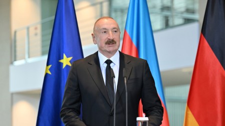 Prezident Berlinə getməzdən əvvəl DSX-dən məlumat alıb - “Gizli görüş”lə bağlı
