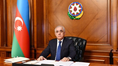 Əli Əsədov yeni qərar imzaladı 