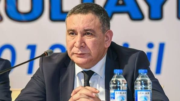 MŞ sədri: "TikToka baxmaq beyni çürüdür"