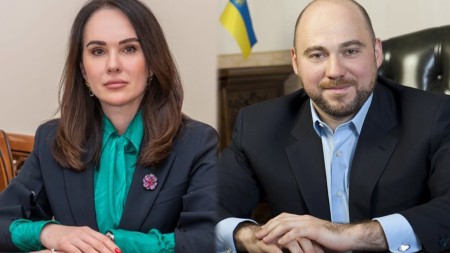 Ukraynada məmurların evində axtarış aparılır