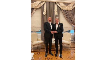 Viktor Yuşşenko Ukraynaya dəstəyə görə Prezident İlham Əliyevə təşəkkür edib