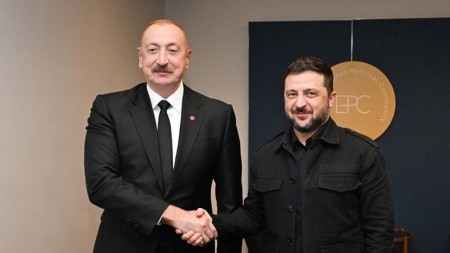 Zelenski İlham Əliyevə təşəkkür etdi