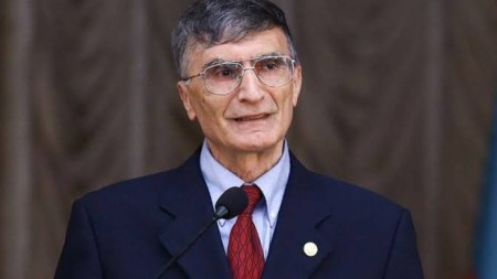 Əziz Səncər“Şöhrət” ordeni ilə təltif edilib - SƏRƏNCAM