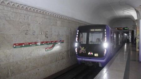 Metrodakı problem aradan qaldırıldı - YENİLƏNİB