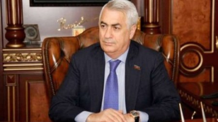 Ağdabanın saz-söz ocağından dövlətçilik yoluna: Cavid Qurbanovun doğum gününə