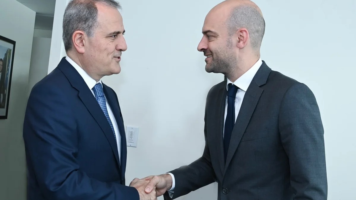 Azərbaycan və Fransanın XİN başçıları görüşüb