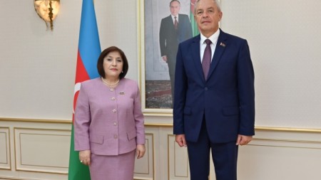 Sahibə Qafarova Belarus Respublikası Milli Assambleyası Nümayəndələr Palatasının sədri ilə görüşüb