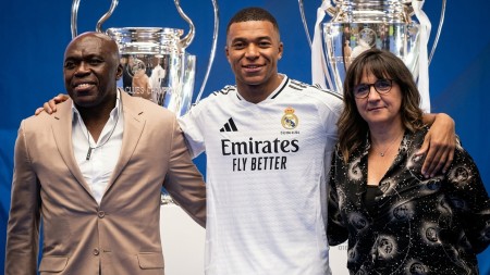 Mbappe və anası korrupsiya işində dindirildilər 
